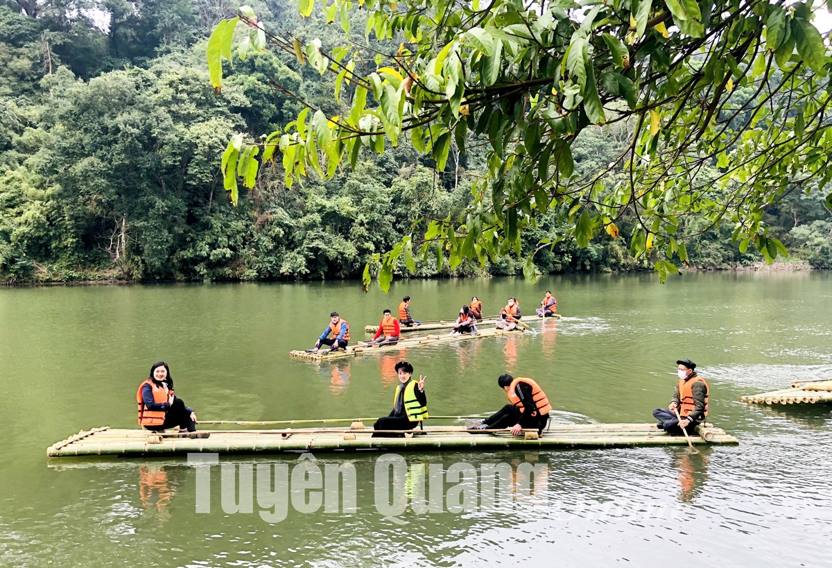 Trải nghiệm hồ Nà Nưa