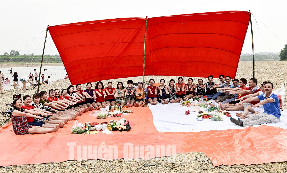 Điểm đến Soi Tình Húc Điểm đến Soi Tình Húc