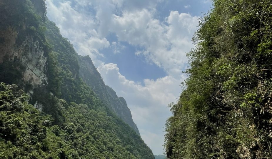 Khâu Vai bên dòng Nho Quế