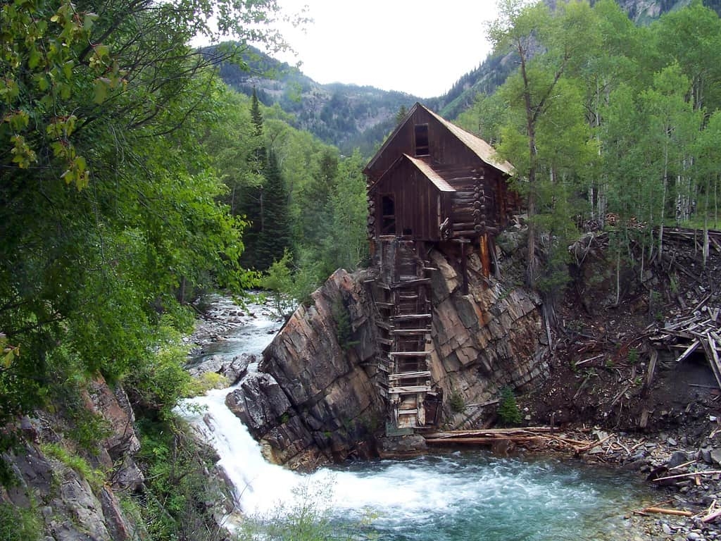 kham pha nhung noi binh yen co don nhat tren trai dat