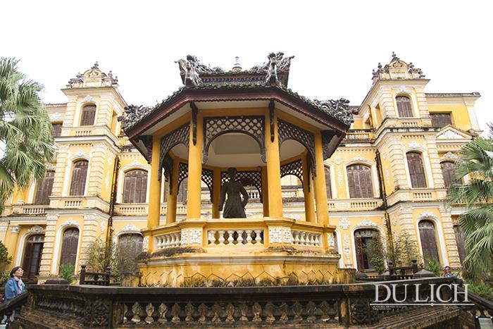 Cung An Định - Viên ngọc lộng lẫy giữa xứ Huế mộng mơ