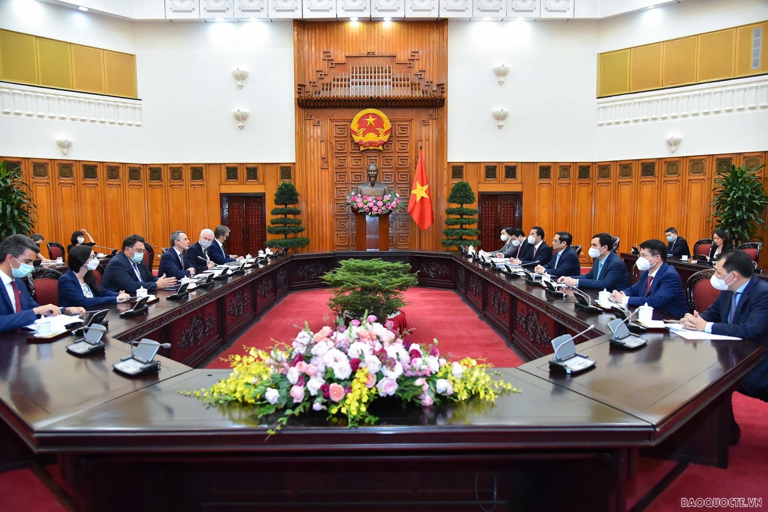 Thủ tướng Phạm Minh Chính tiếp xã giao Phó Tổng thống, Bộ trưởng Ngoại giao Thụy Sỹ