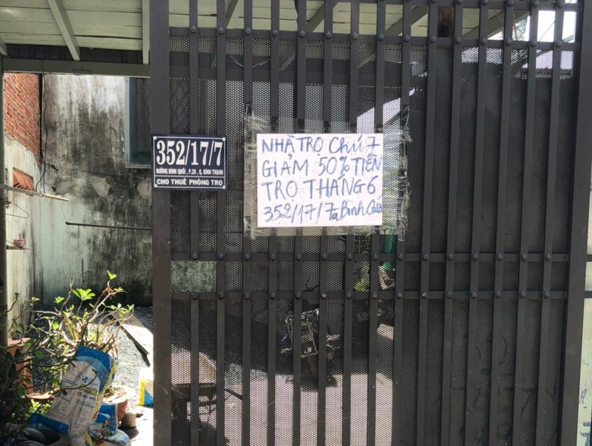 Miễn, giảm tiền thuê nhà cho người dân vùng dịch: Cần gói hỗ trợ riêng