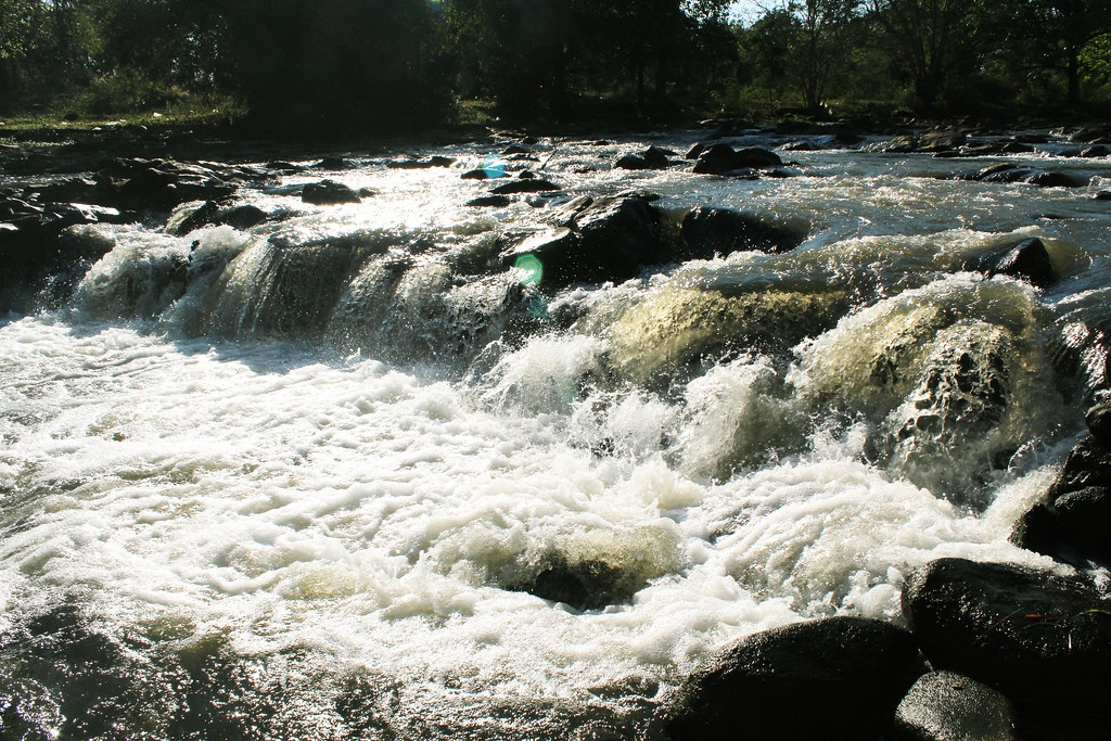 Khám phá vẻ đẹp hoang sơ thác An Viễn
