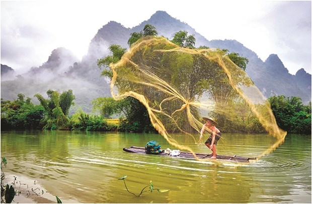 Phong Nậm - Vẻ đẹp hữu tình và thơ mộng