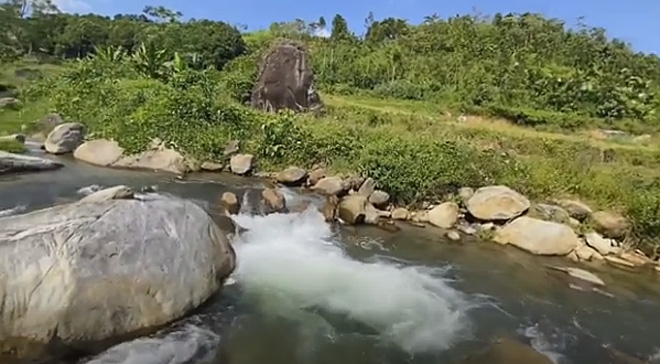 Trải nghiệm tắm suối nước nóng ở Phong Dụ Thượng