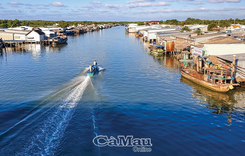 Yên bình sông nước Mũi Cà Mau