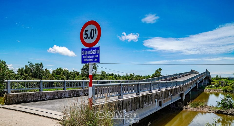 Khám phá sông Cái Tàu