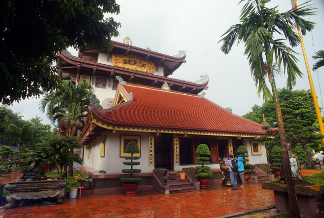 Nam Thiên Nhất Trụ - Ngôi chùa Một Cột nổi tiếng trời Nam Nam Thiên Nhất Trụ - Ngôi chùa Một Cột nổi tiếng trời Nam