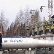 Dầu Urals qua đường ống Druzhba giảm