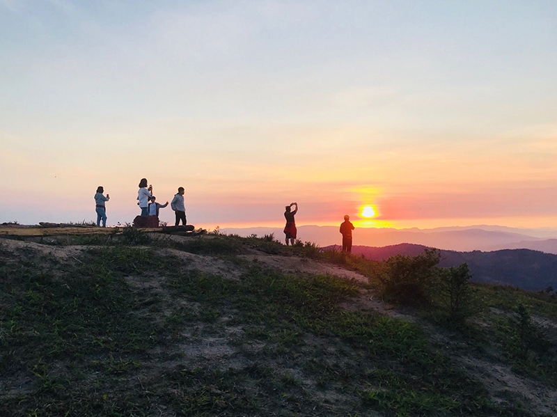 Những trải nghiệm thú vị chinh phục đỉnh núi Chư Nâm