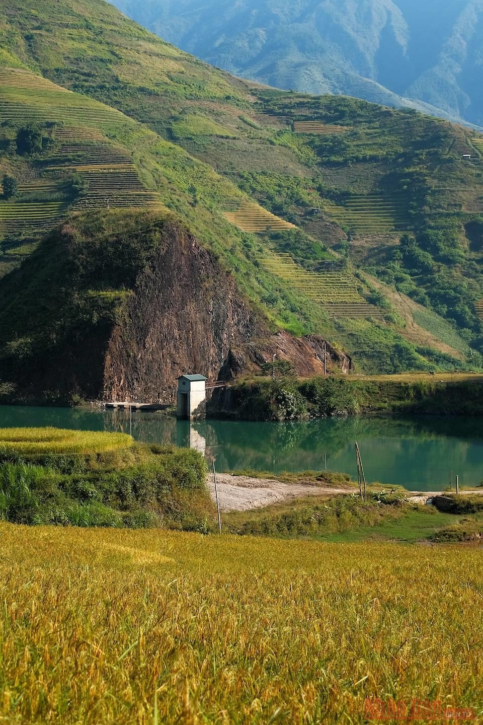 Tà Chì Nhù, cung đường chinh phục nóc nhà Yên Bái