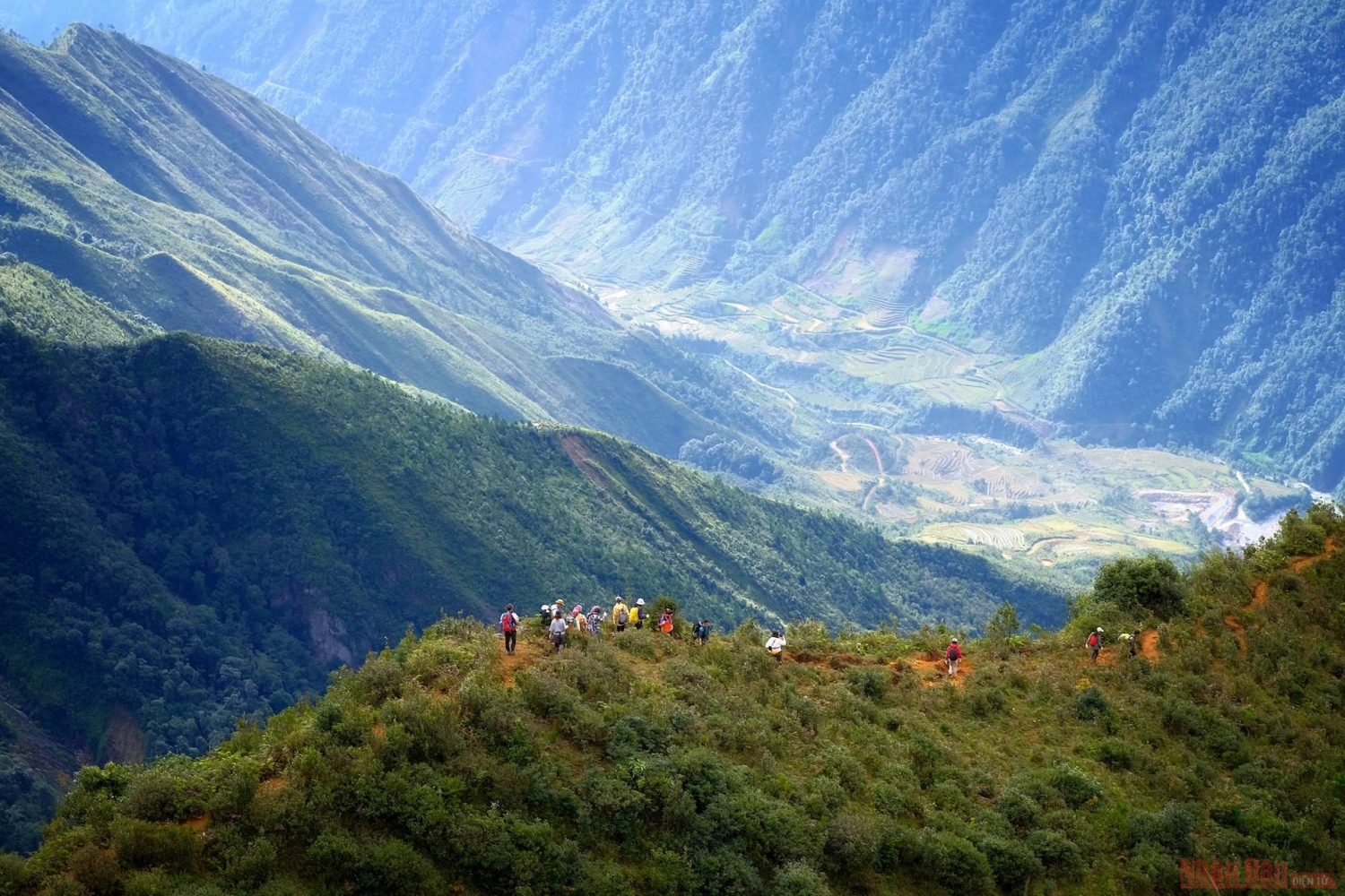 Tà Chì Nhù, cung đường chinh phục nóc nhà Yên Bái