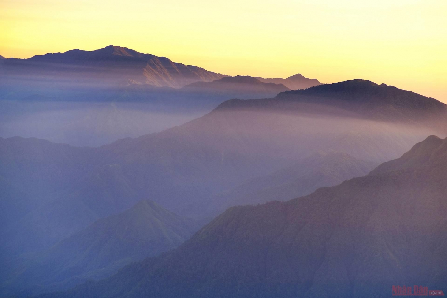 Tà Chì Nhù, cung đường chinh phục nóc nhà Yên Bái