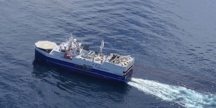 Nam Phi tái cho phép Shell thăm dò địa chấn