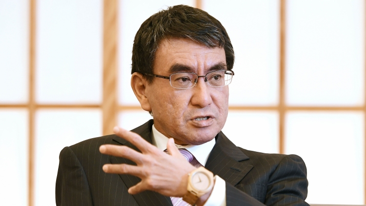 0302-https-s3-ap-northeast-1amazonawscom-psh-ex-ftnikkei-3937bb4-images-8-2-8-7-10157828-12-eng-gb-1026n-taro-kono