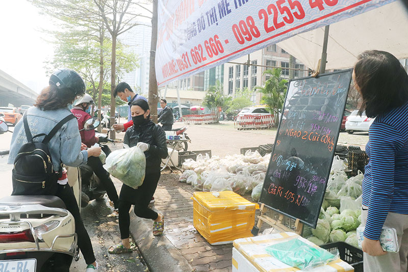 “Biệt đội” giải cứu nông sản mùa dịch