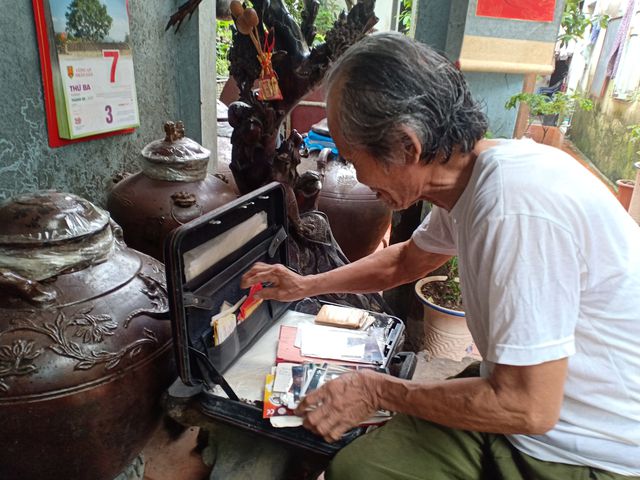 ky uc cua nhung cuu tnxp gop suc lam nen duong truong son huyen thoai