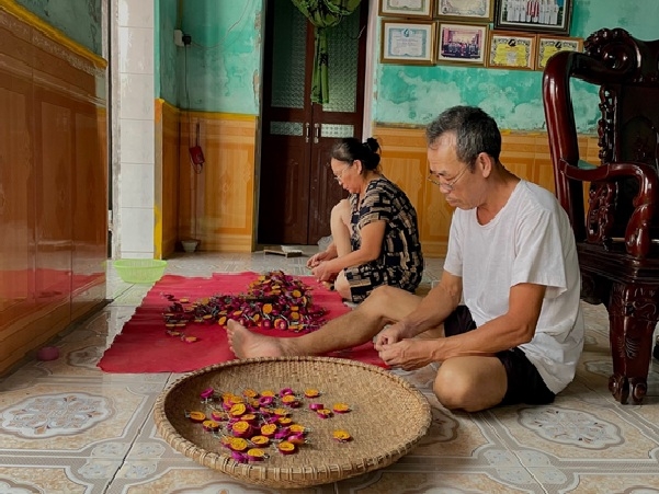 Đi tìm những người “giữ hồn” Trung thu truyền thống