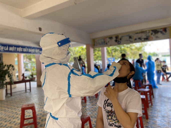 Thêm tỉnh, thành phố nâng cấp độ phòng chống dịch