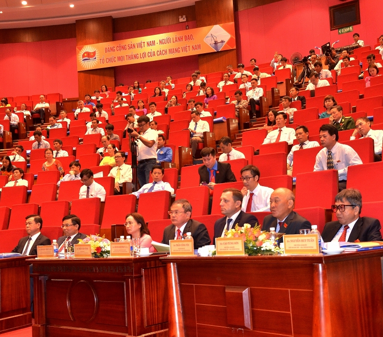 Đẩy mạnh tìm kiếm, thăm dò và mở rộng vùng hoạt động, sử dụng tối ưu các nguồn lực để phát triển bền vững day manh tim kiem tham do va mo rong vung hoat dong su dung toi uu cac nguon luc de phat trien ben vung