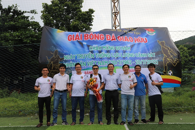 Tuổi trẻ Dầu khí tham gia Giải bóng đá giao hữu chào mừng Ngày Truyền thống lực lượng Cảnh Sát nhân dân Việt Nam
