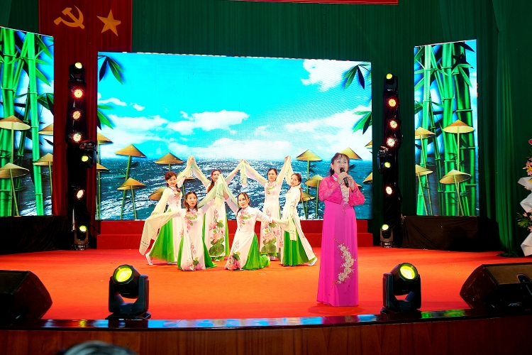 Nữ Công Vietsovpetro tỏa sáng trong hội thi “Vietsovpetro’s Women Got Talent”