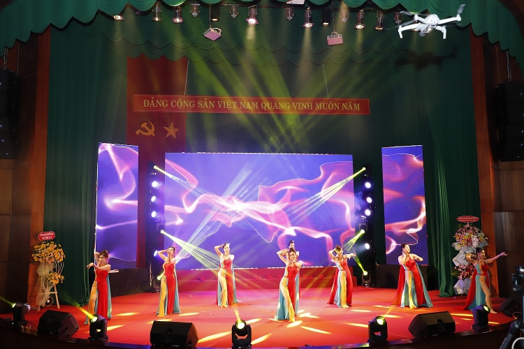 Nữ Công Vietsovpetro tỏa sáng trong hội thi “Vietsovpetro’s Women Got Talent”