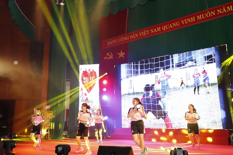 Nữ Công Vietsovpetro tỏa sáng trong hội thi “Vietsovpetro’s Women Got Talent”