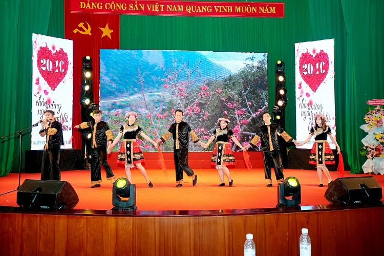 Nữ Công Vietsovpetro tỏa sáng trong hội thi “Vietsovpetro’s Women Got Talent”