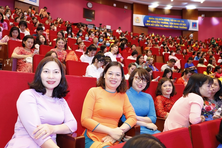 Nữ Công Vietsovpetro tỏa sáng trong hội thi “Vietsovpetro’s Women Got Talent”