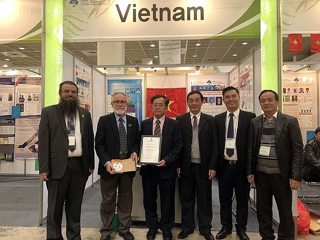 vietsovpetro dat giai bac tai trien lam quoc te ve khoa hoc va cong nghe tai han quoc