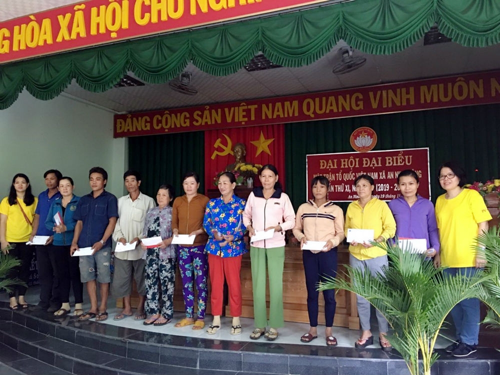 ban nu cong pv gas vuon hong nhan ai va tuoi dep