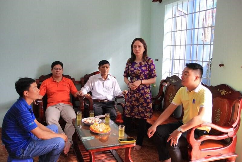 cd dkvn trao nha mai am cong doan cho doan vien ptsc