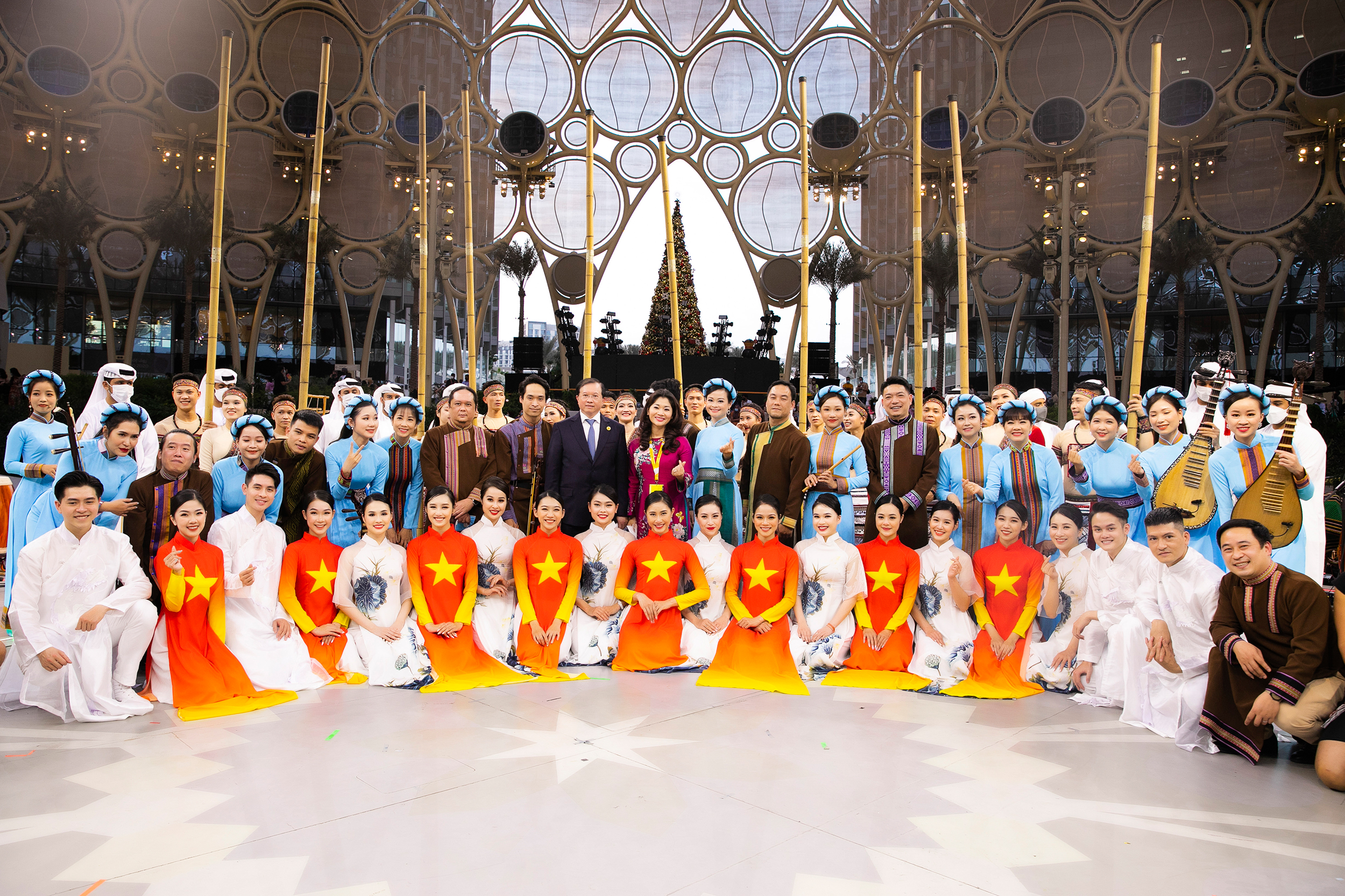 “Dòng chảy bất tận” tạo ấn tượng đẹp với bạn bè quốc tế