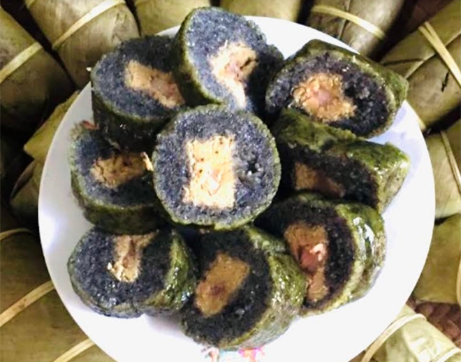 Đặc sản bánh chưng đen Mường Lò