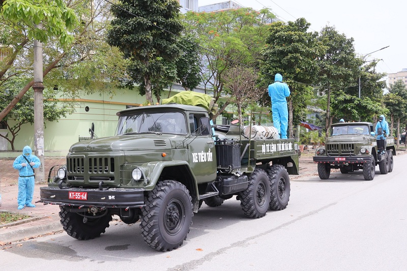 Hà Nội: Phun khử khuẩn toàn bộ Bệnh viện Bệnh Nhiệt đới cơ sở Kim Chung Hà Nội: Phun khử khuẩn toàn bộ Bệnh viện Bệnh Nhiệt đới cơ sở Kim Chung
