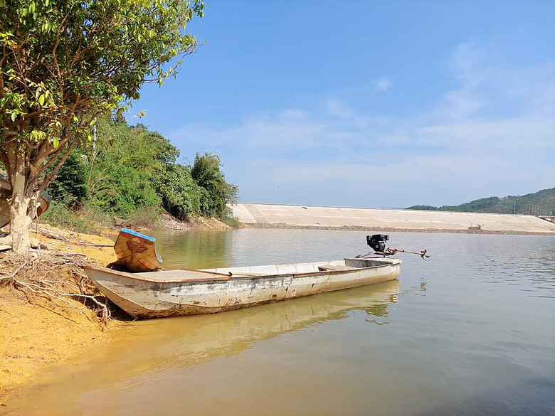 Hồ Đạ Tẻh - Vẻ đẹp lặng lẽ giữa miền hoang sơ
