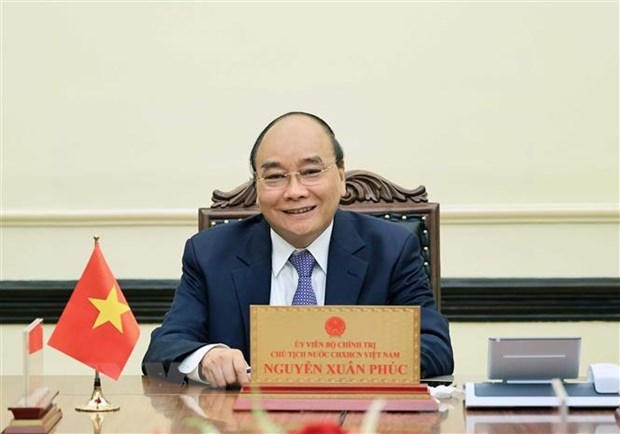 Chủ tịch nước Nguyễn Xuân Phúc điện đàm với Tổng thống Indonesia