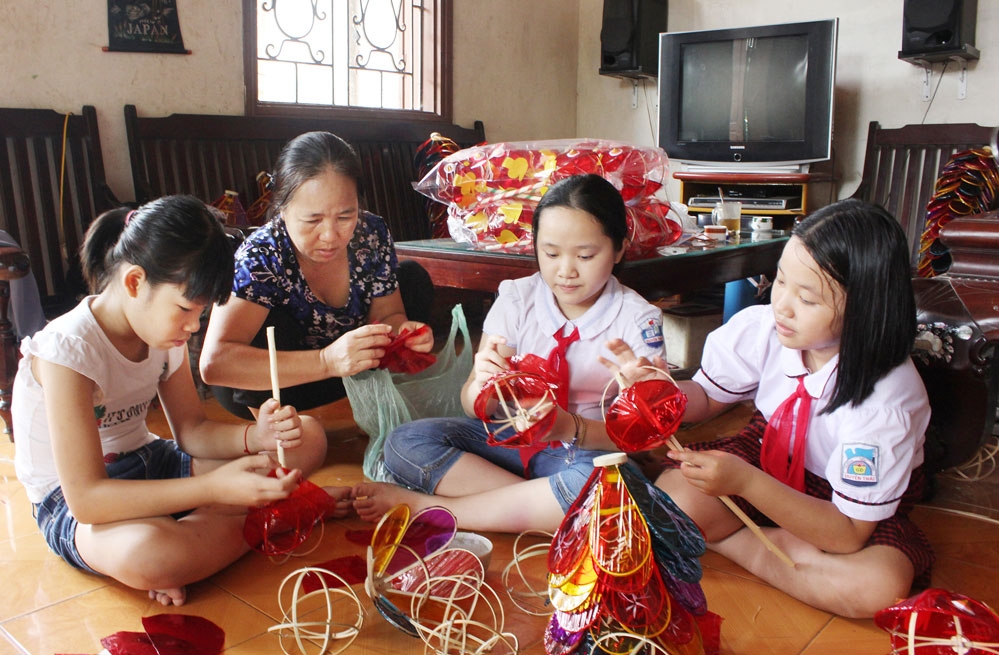 Giữ hồn dân tộc qua đồ chơi trung thu Giữ hồn dân tộc qua đồ chơi trung thu