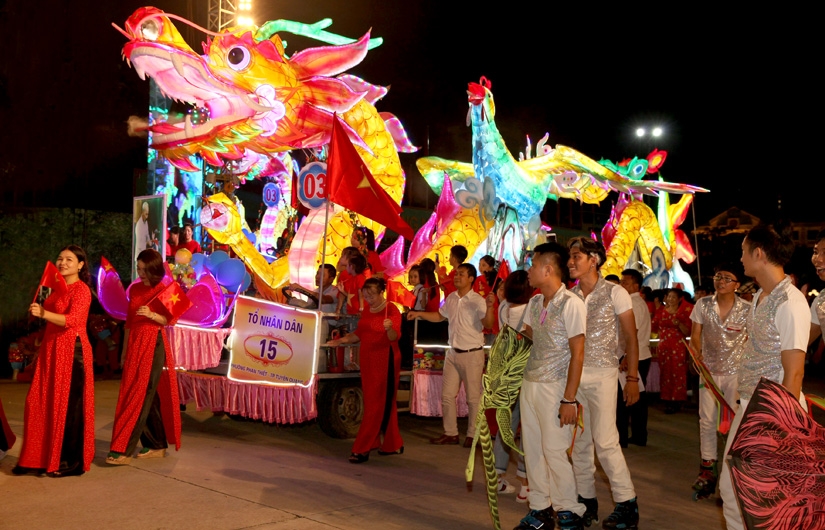 Nhớ đêm hội thành Tuyên