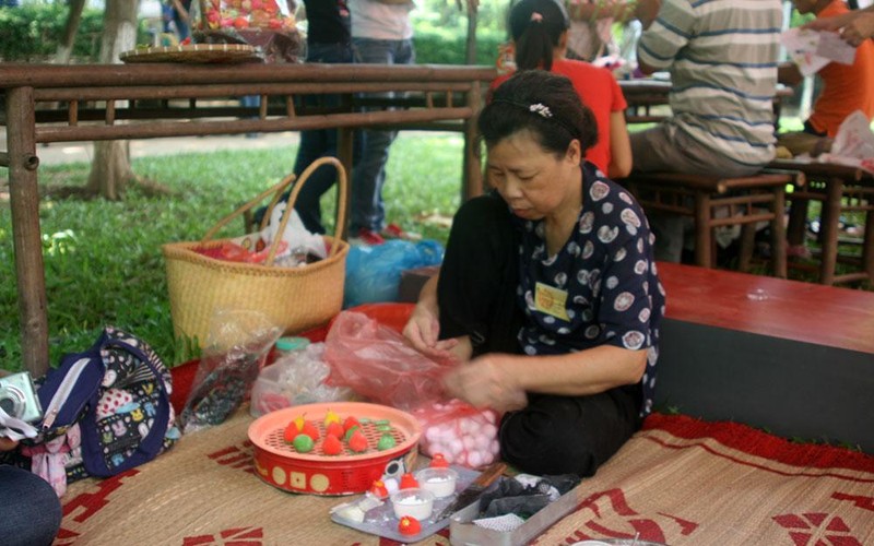 Những nghệ nhân “giữ lửa” Trung thu