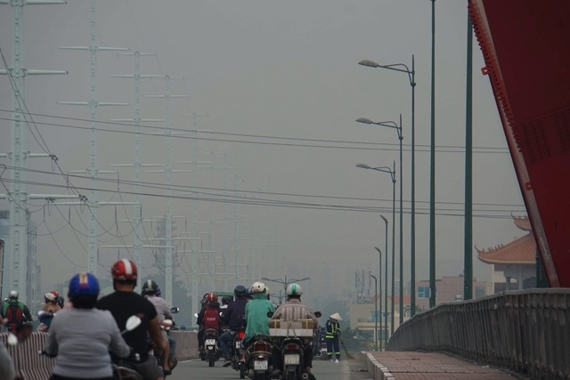 o-nhiem-khong-khi-gia-tang-tp-hcm-quyet-kiem-soat-khi-thai-xe-2-banh