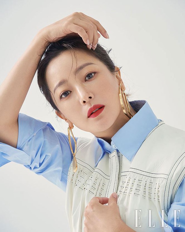 Kim Hee Sun - Mỹ nhân nhận mình đẹp hơn Song Hye Kyo, Kim Tae Hee - 22