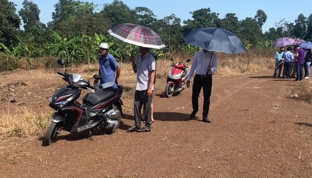 Càng gần hết năm, đất Long Thành càng... dậy sóng - 2