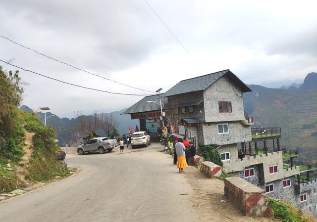 Bộ VHTTDL yêu cầu Hà Giang báo cáo về việc cải tạo Mã Pì Lèng bề thế hơn - 2