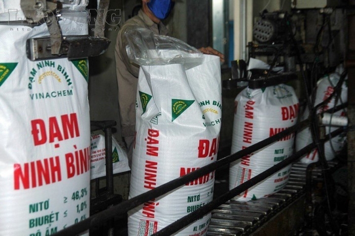 Giá phân bón trong nước đồng loạt tăng mạnh