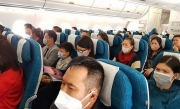 Người tiêm vắc xin không phải xét nghiệm Covid-19 khi đi máy bay, tàu hỏa