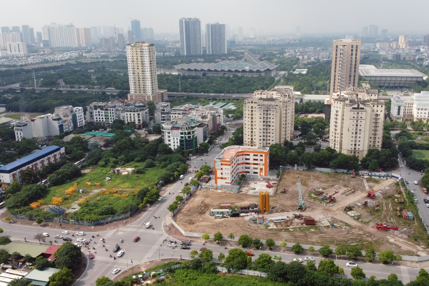 Hà Nội kiến nghị thu hồi hơn 1.800 ha đất của 29 dự án chậm triển khai Hà Nội kiến nghị thu hồi hơn 1.800 ha đất của 29 dự án chậm triển khai