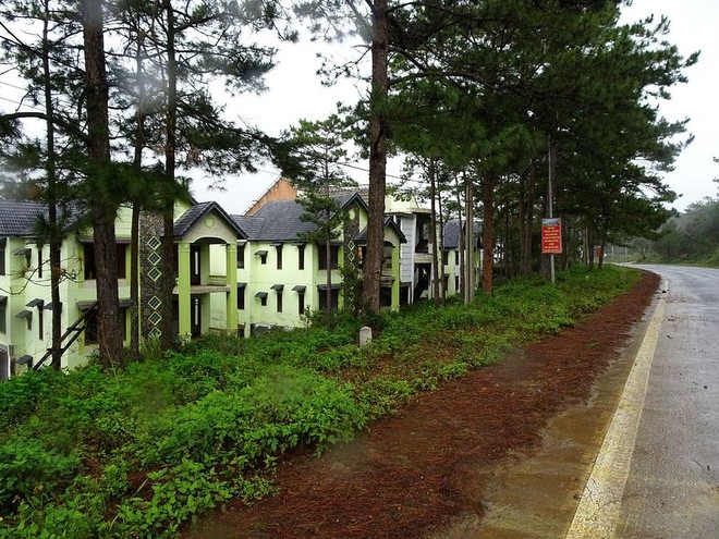 Tin bất động sản ngày 19/7: Kiến nghị thu hồi đất Dự án Khu biệt thự du lịch sinh thái Măng Đen Tin bất động sản ngày 19/7: Kiến nghị thu hồi đất Dự án Khu biệt thự du lịch sinh thái Măng Đen